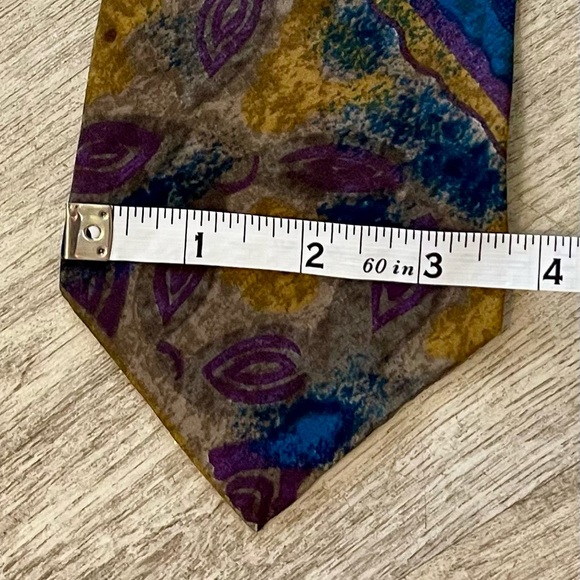 Christian Dior Vintage 100% Silk Men's Designer Tie in RARE Abstract Art Print - Picture 7 of 7